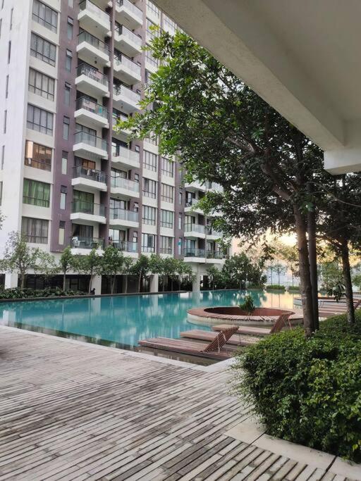 Urban360 Pool View With Netflix And Wifi Apartment Batu Caves Ngoại thất bức ảnh
