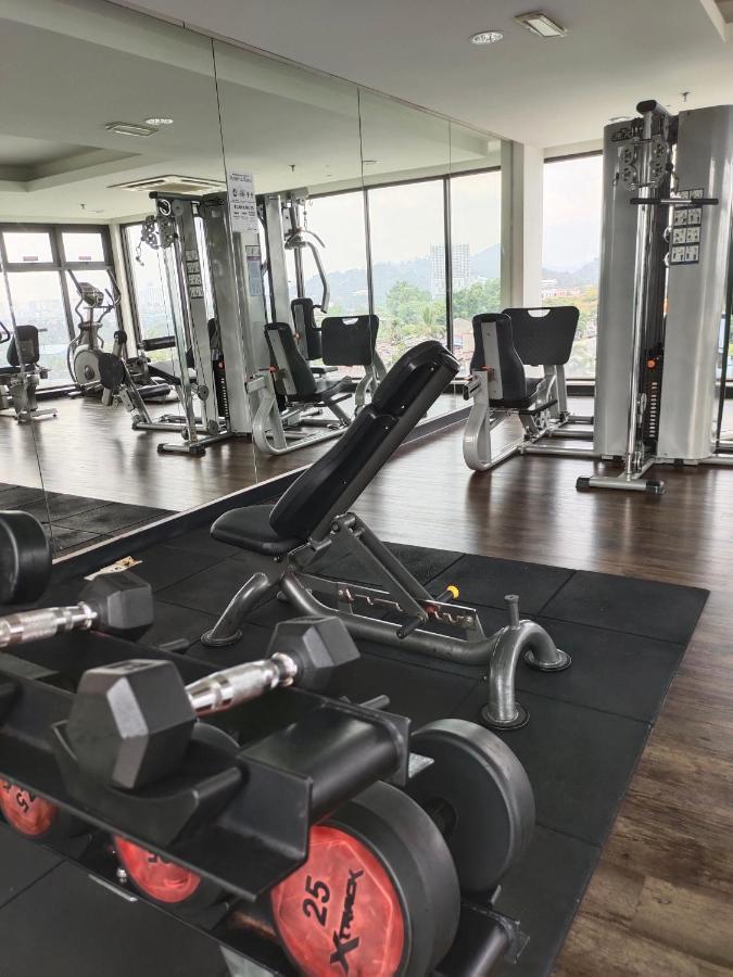 Urban360 Pool View With Netflix And Wifi Apartment Batu Caves Ngoại thất bức ảnh