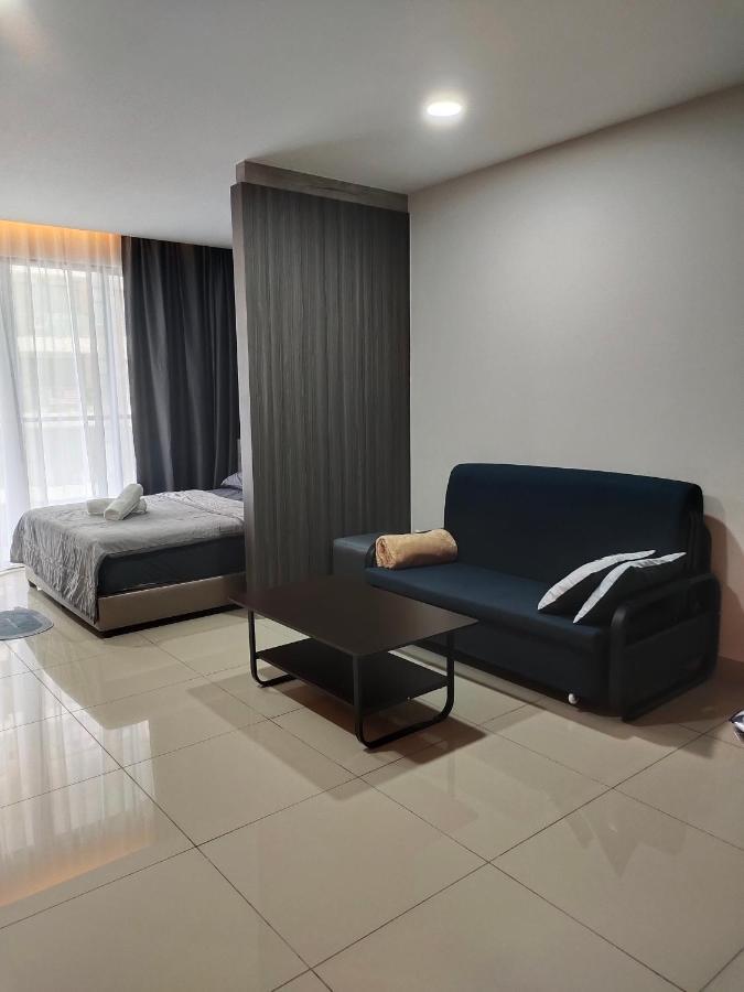 Urban360 Pool View With Netflix And Wifi Apartment Batu Caves Ngoại thất bức ảnh